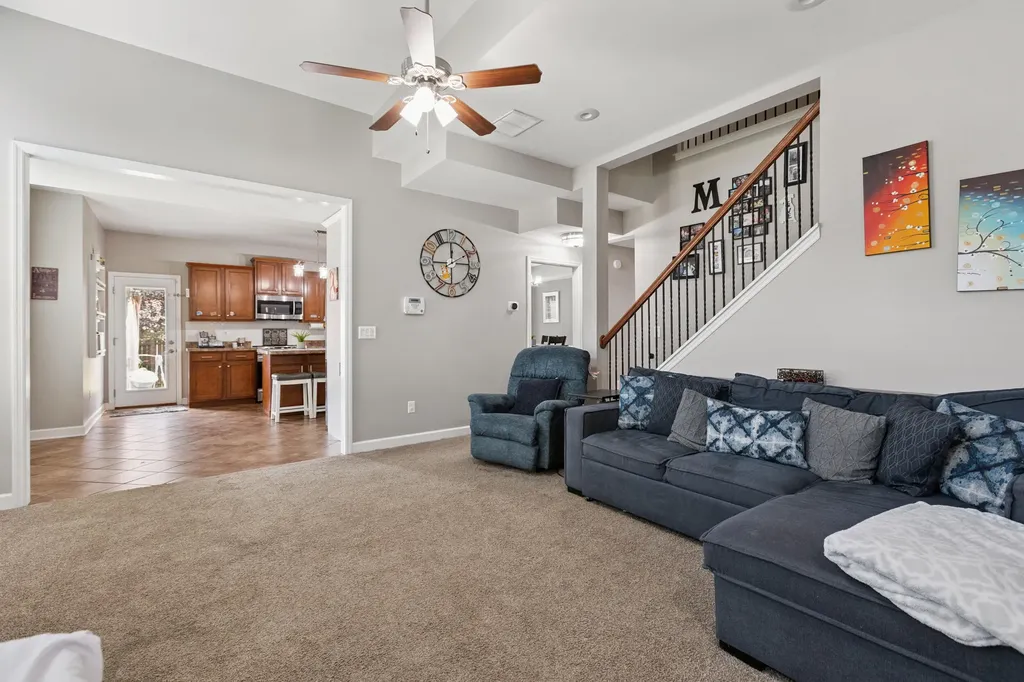 3333 Sweet Clover Lane Lexington KY 40509
