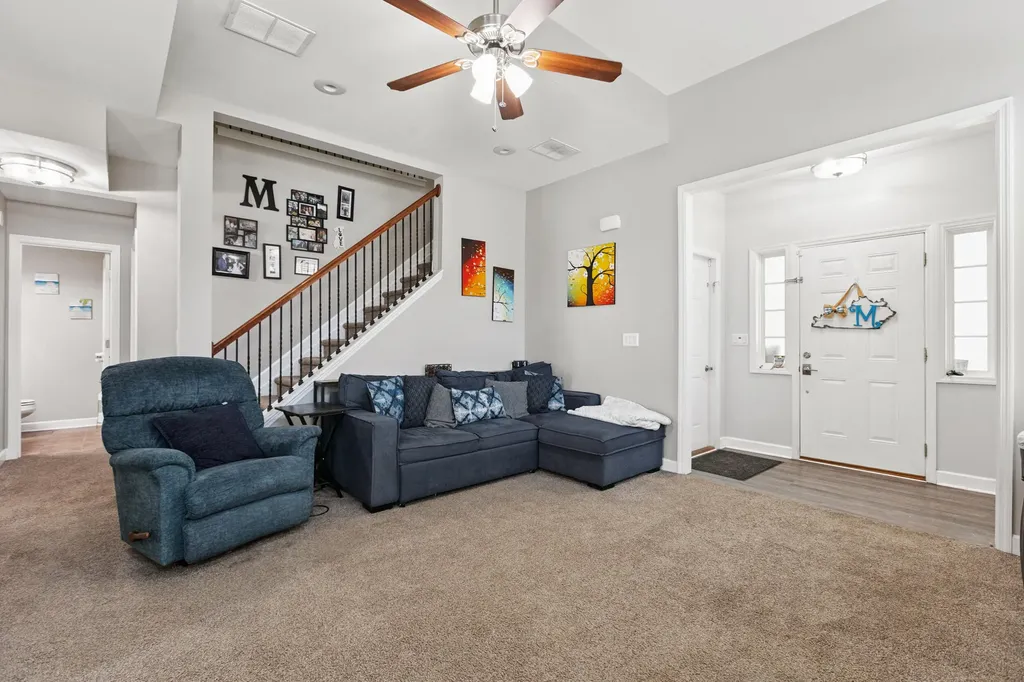3333 Sweet Clover Lane Lexington KY 40509