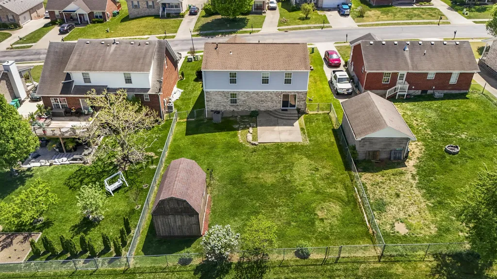 8815 Wisdom Lane Louisville KY 40229