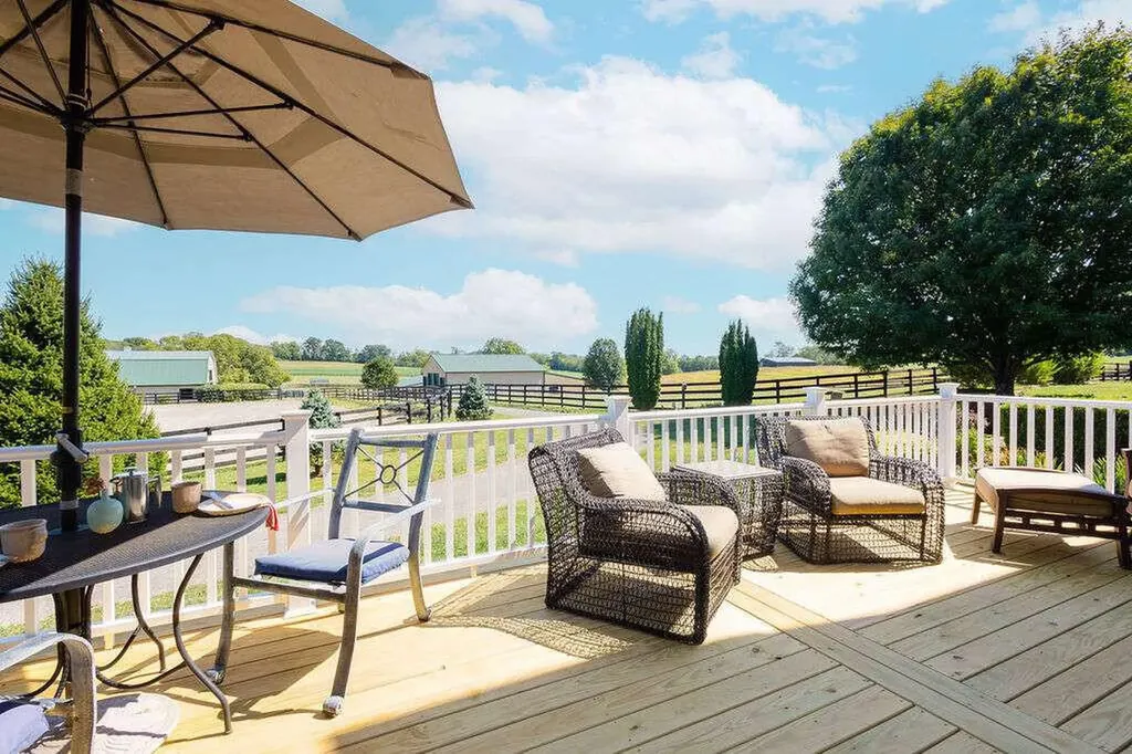 4250 Troy Pike Versailles KY 40383