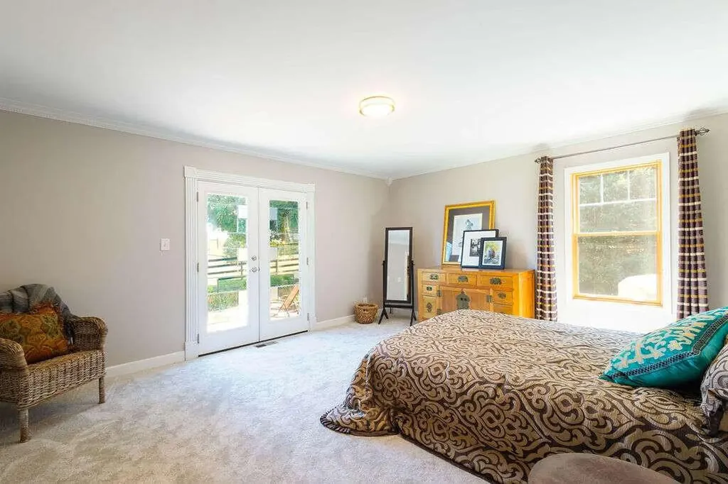 4250 Troy Pike Versailles KY 40383