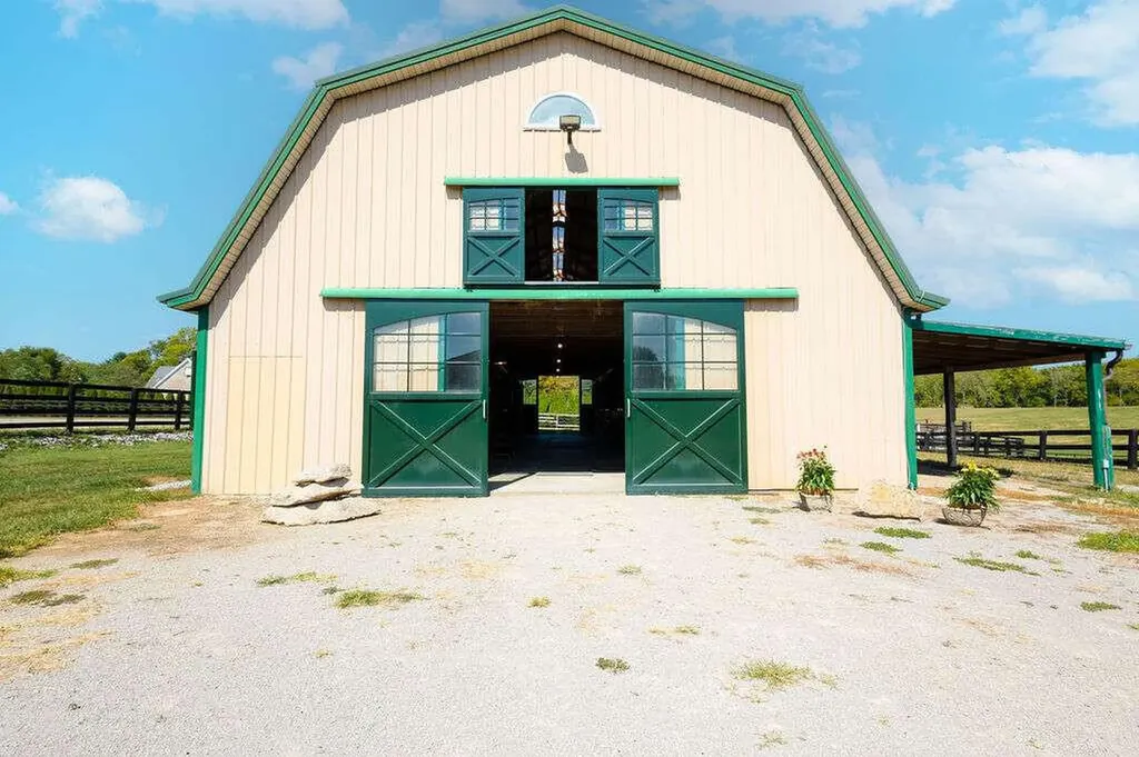4250 Troy Pike Versailles KY 40383