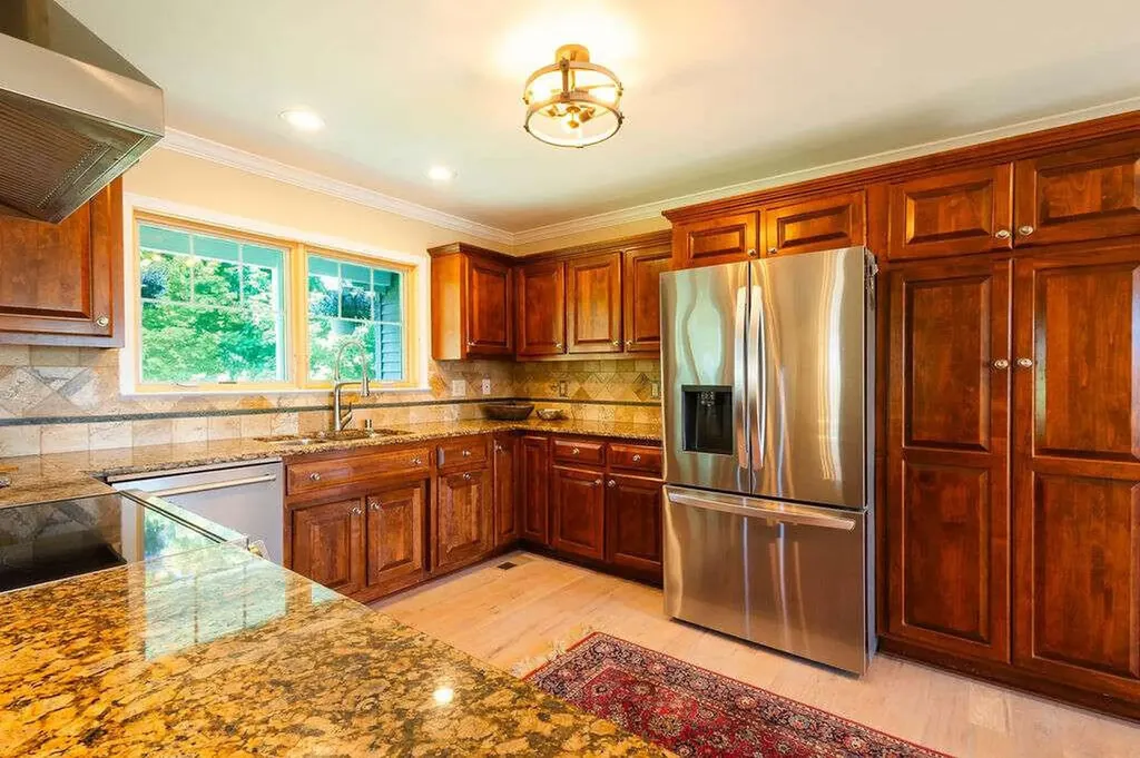 4250 Troy Pike Versailles KY 40383