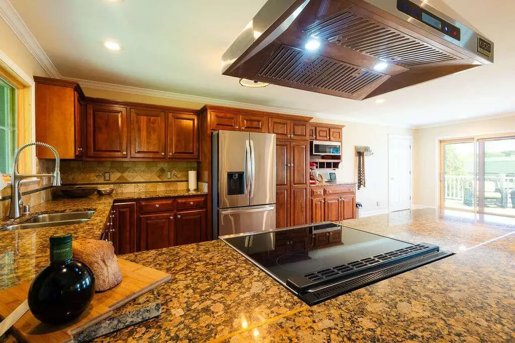 4250 Troy Pike Versailles KY 40383