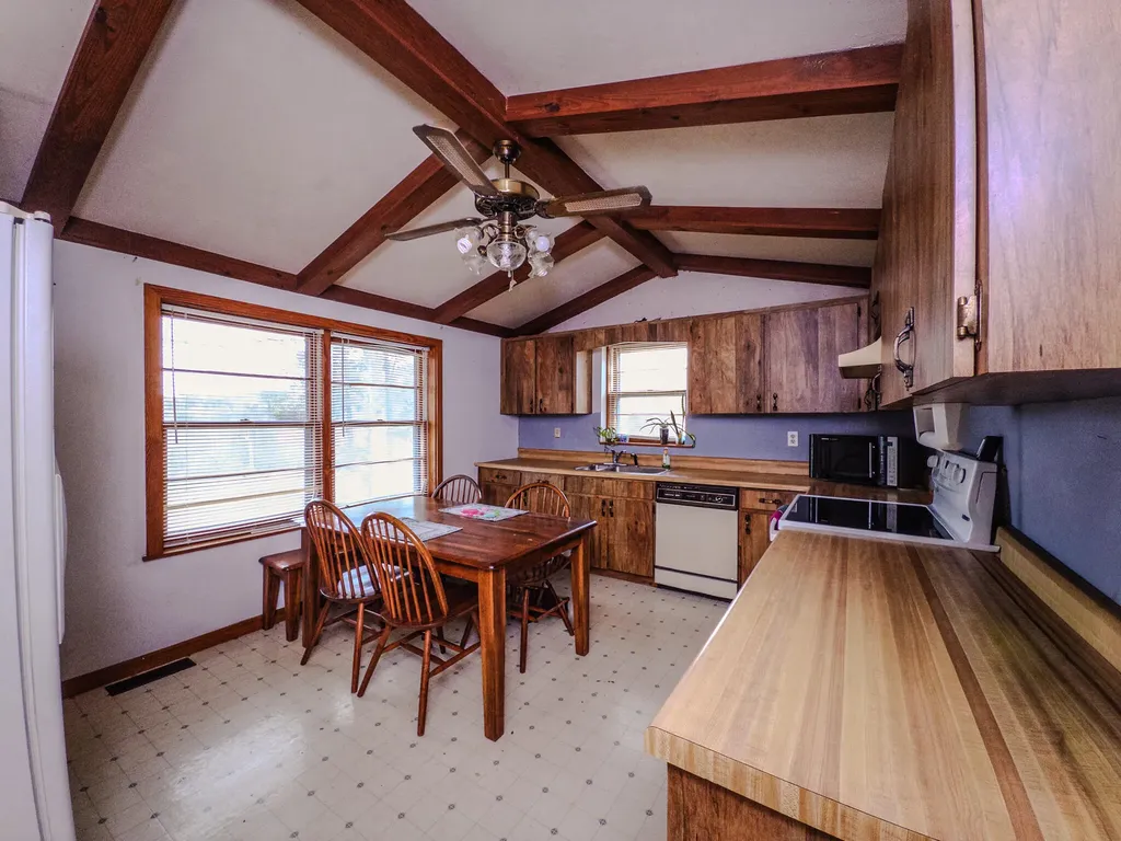 5355 Kentucky 790 Bronston KY 42518