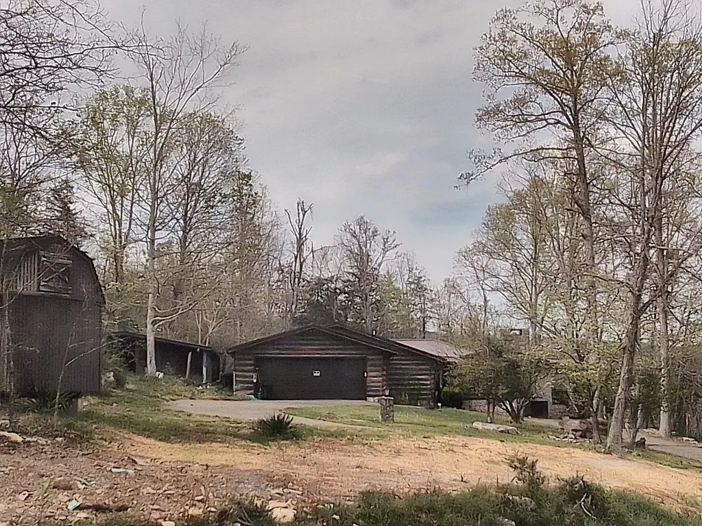 5355 Kentucky 790 Bronston KY 42518