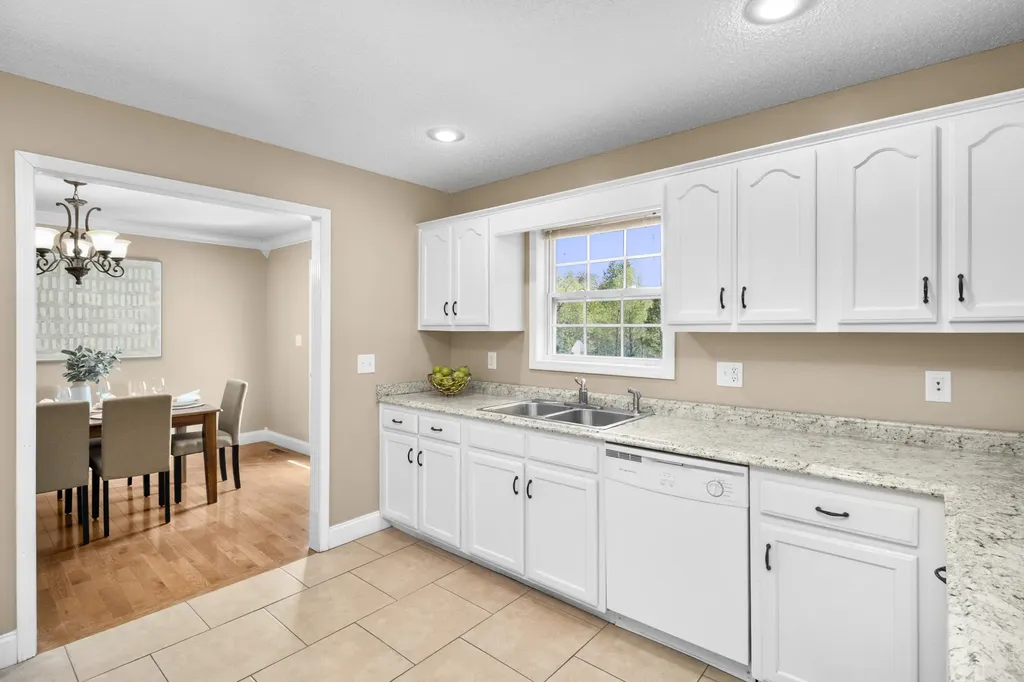 248 Westwood Drive London KY 40741