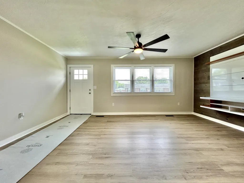 57 Country Hill Drive Somerset KY 42503