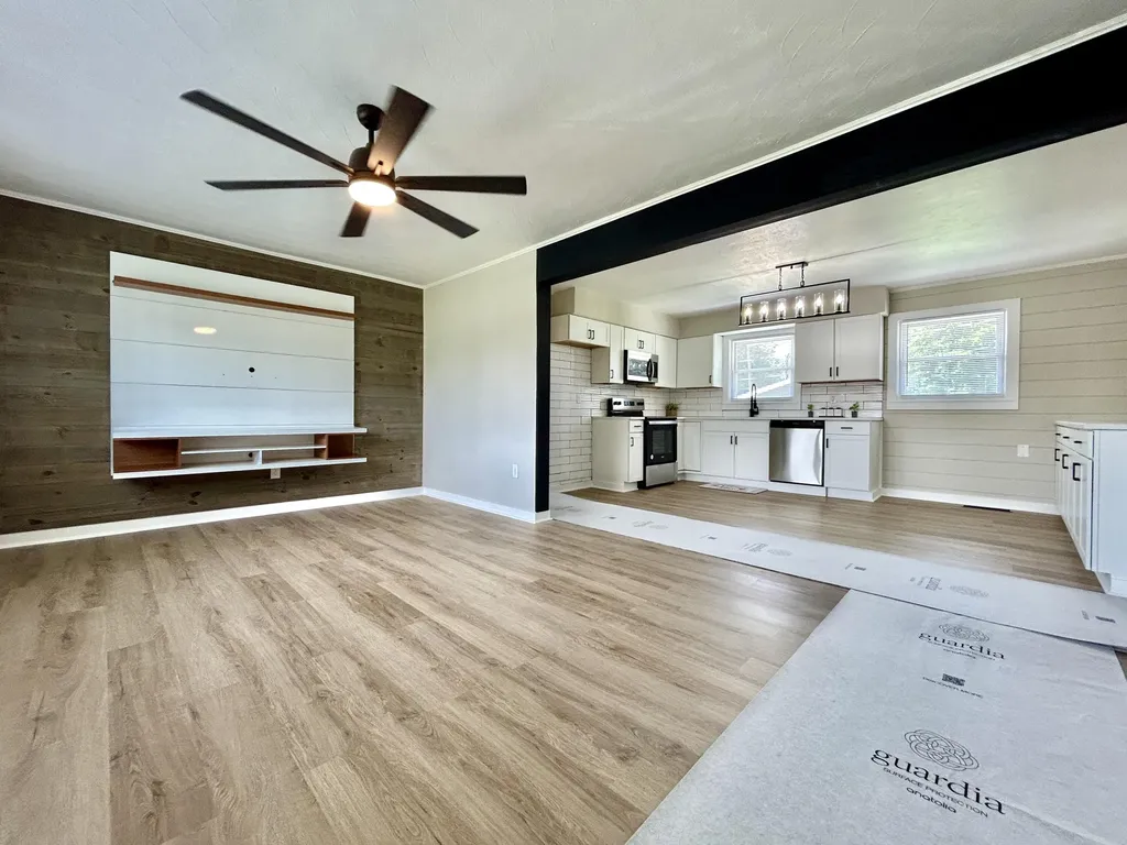 57 Country Hill Drive Somerset KY 42503