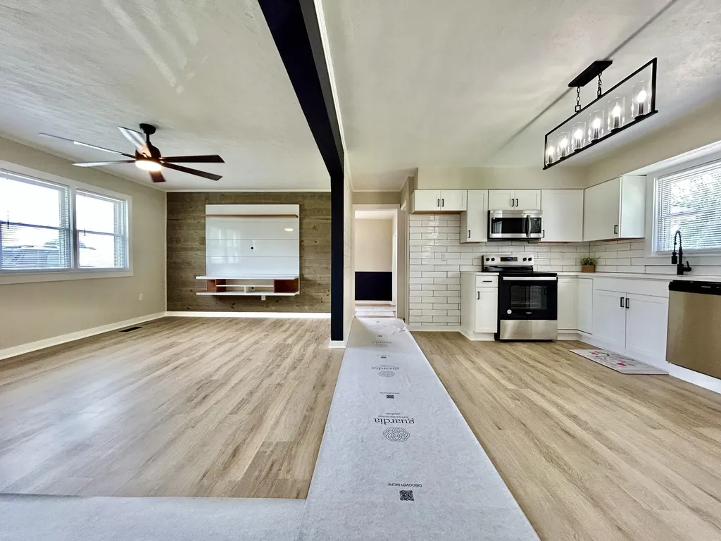 57 Country Hill Drive Somerset KY 42503
