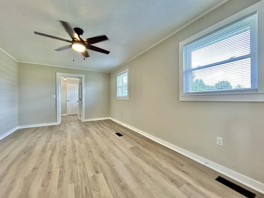 57 Country Hill Drive Somerset KY 42503