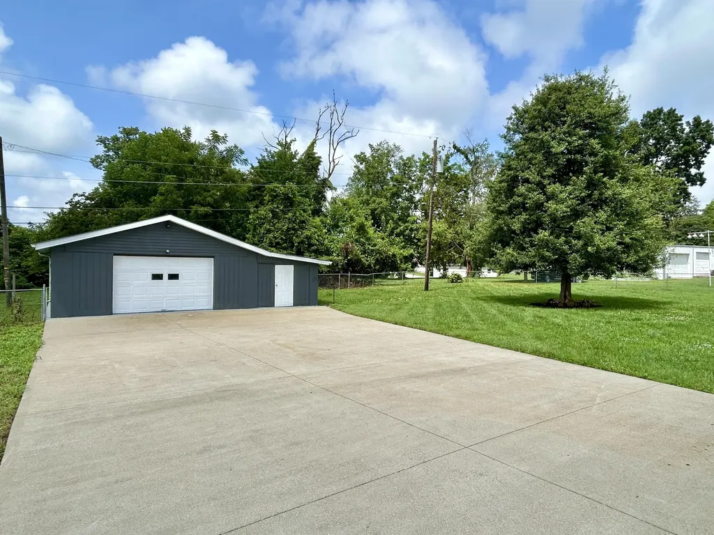 57 Country Hill Drive Somerset KY 42503