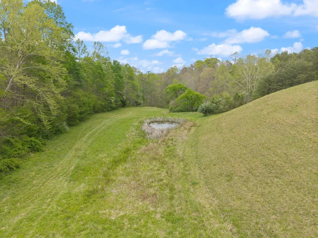 371 Big Branch Road Beattyville KY 41311