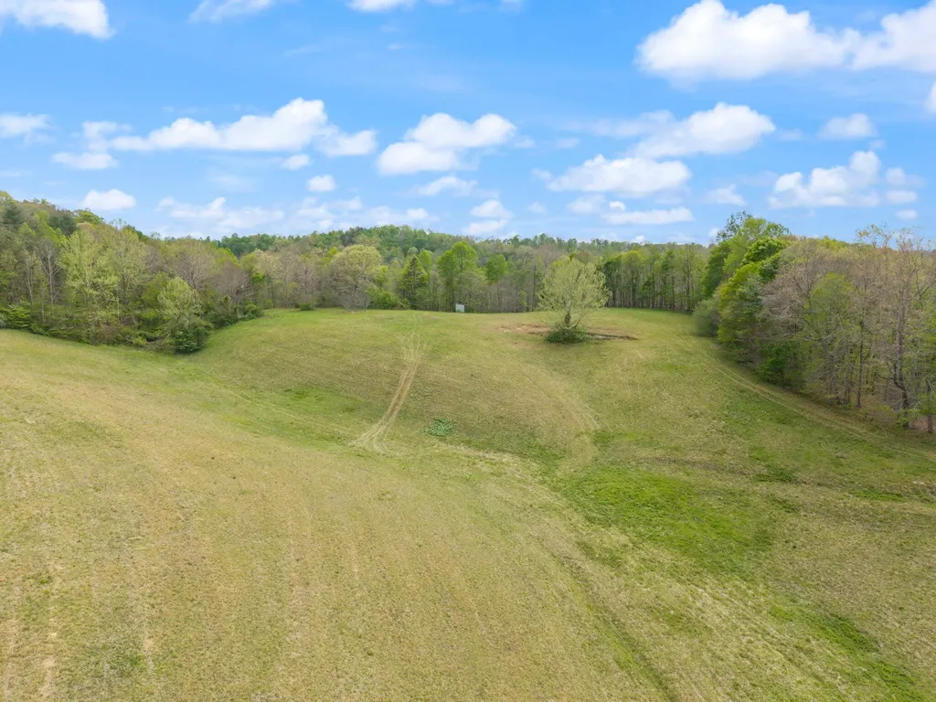 371 Big Branch Road Beattyville KY 41311