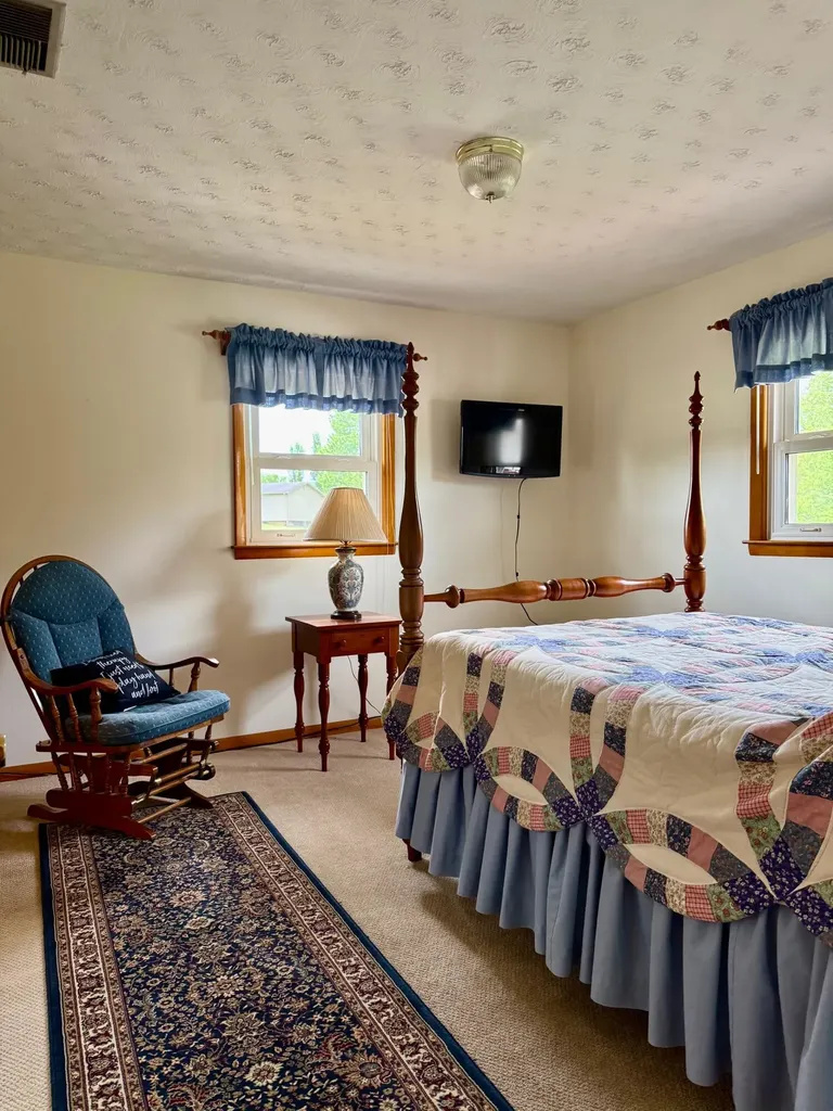 3317 Highway 52 Beattyville KY 41311