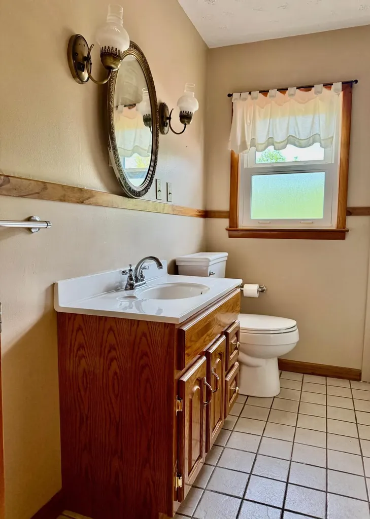 3317 Highway 52 Beattyville KY 41311