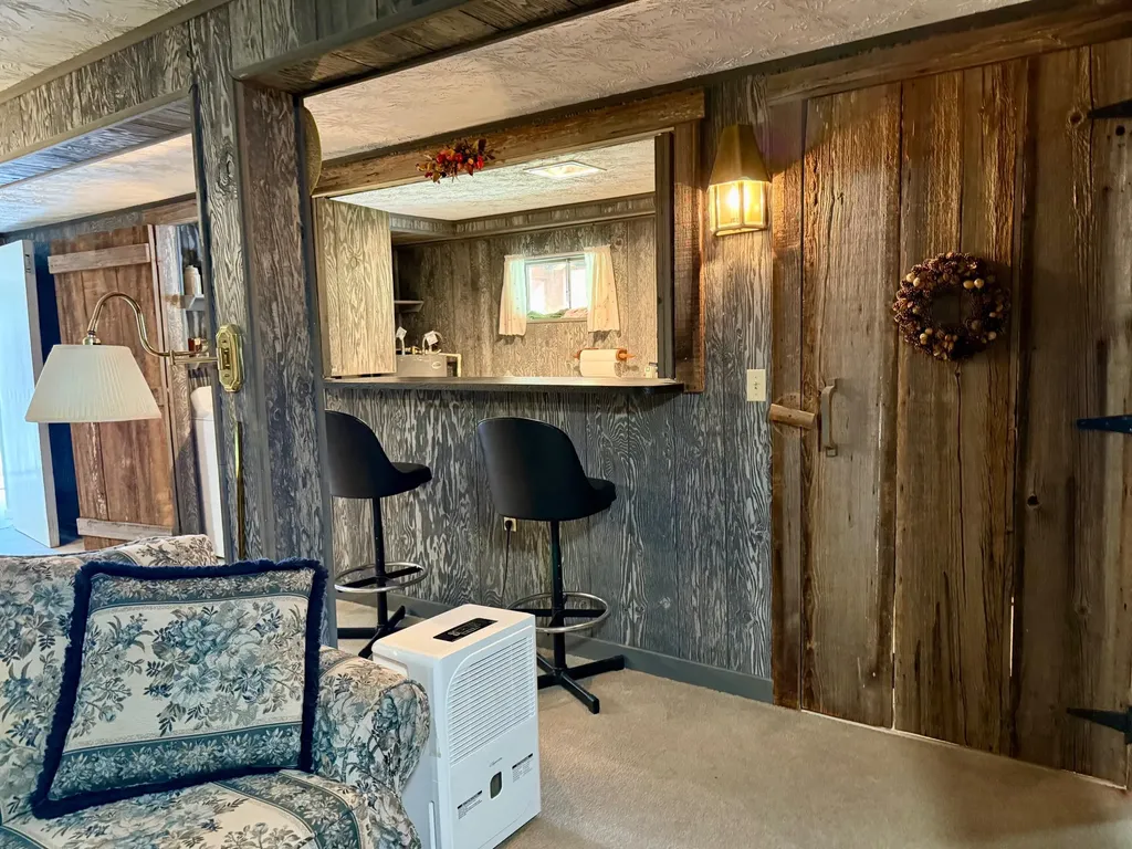 3317 Highway 52 Beattyville KY 41311