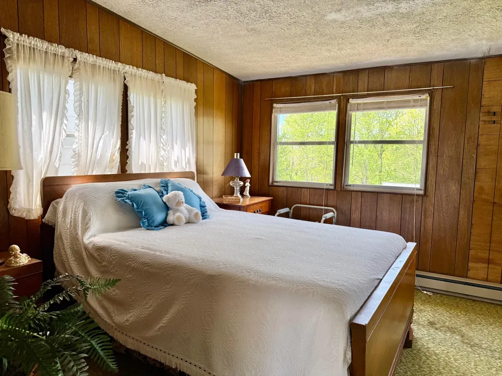 3317 Highway 52 Beattyville KY 41311
