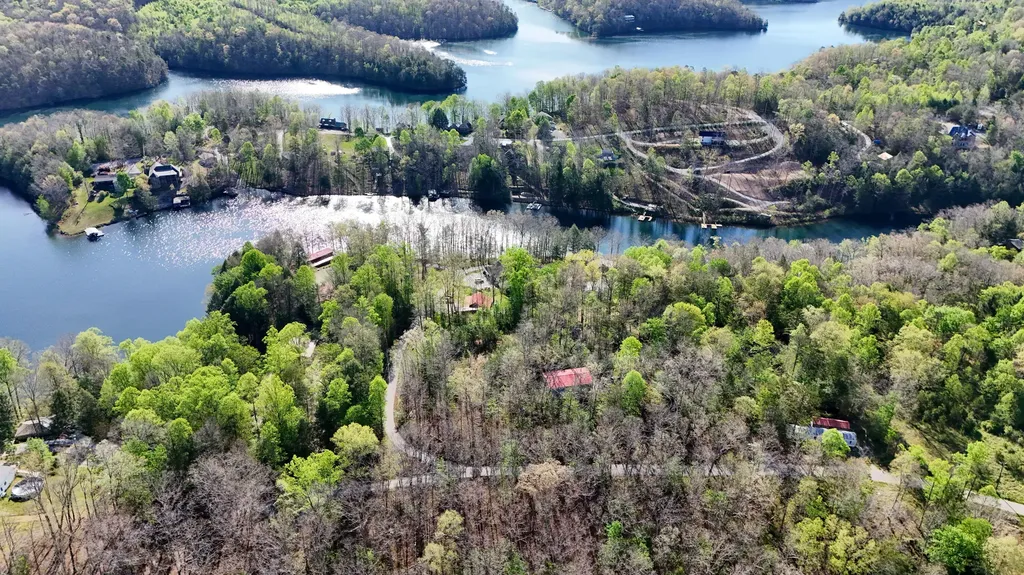 0000 Hawk Ridge Road London KY 40741