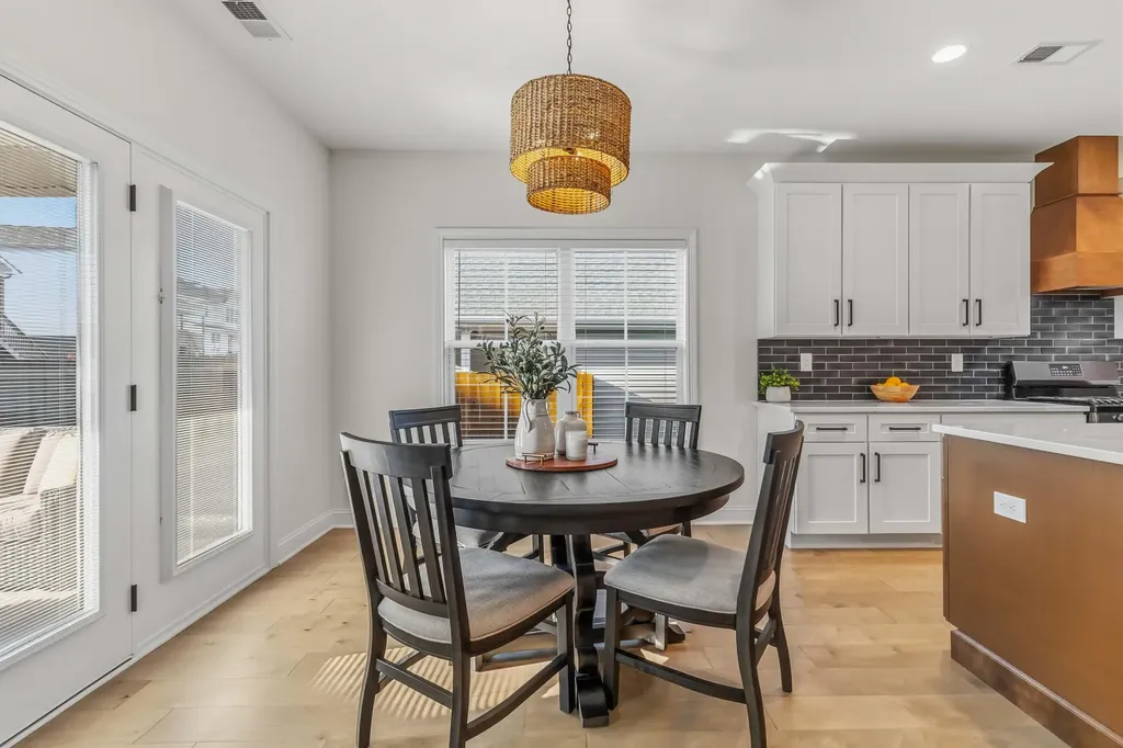 1373 Angus Trail Lexington KY 40509