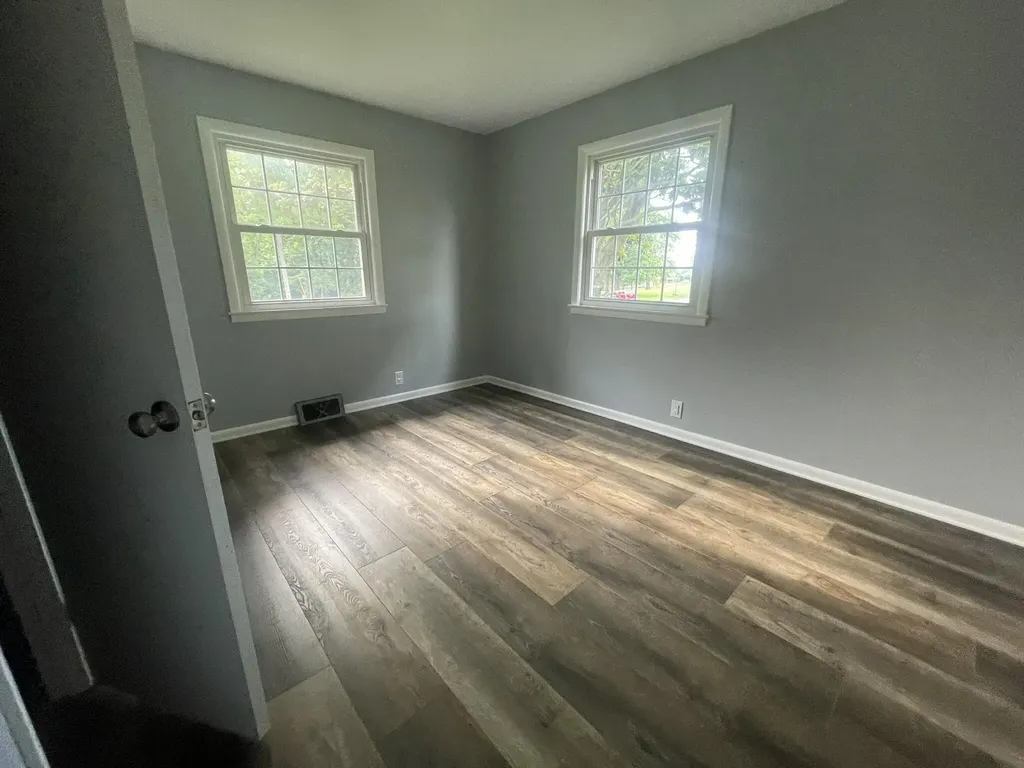 161 Freeman Avenue Russell Springs KY 42642