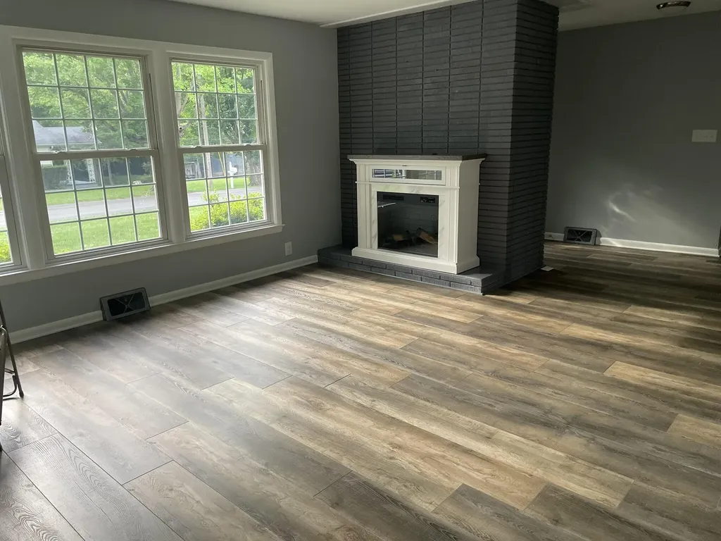 161 Freeman Avenue Russell Springs KY 42642
