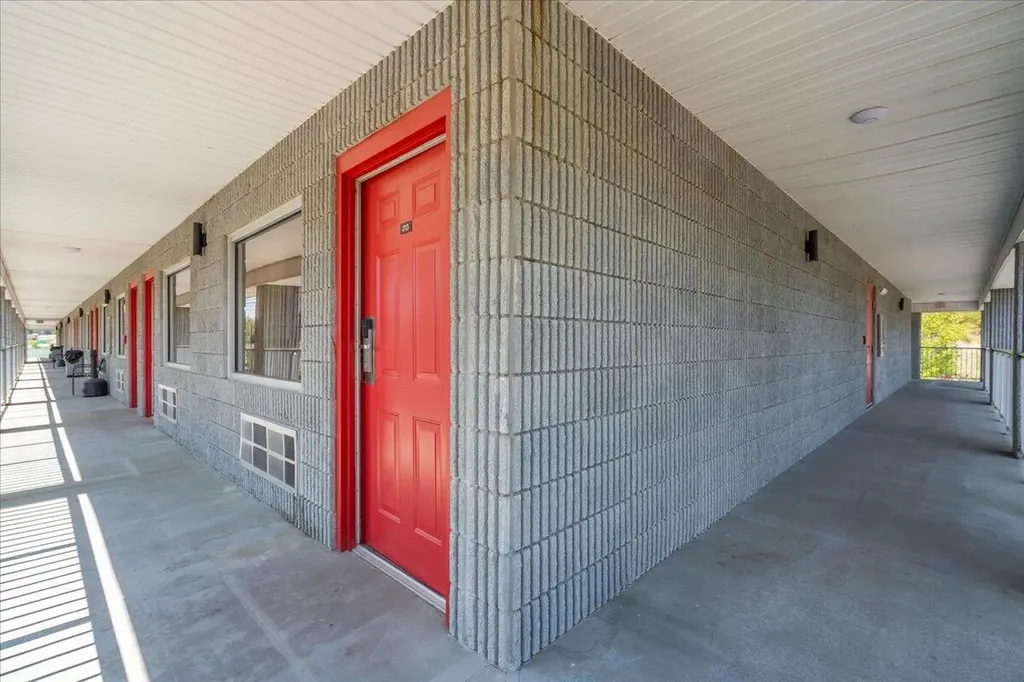 182 Quillen Chapel Road Campton KY 41301