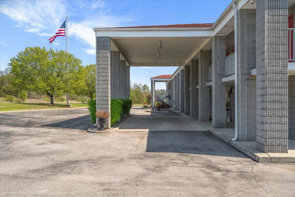 182 Quillen Chapel Road Campton KY 41301