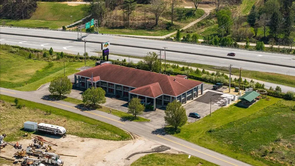 182 Quillen Chapel Road Campton KY 41301