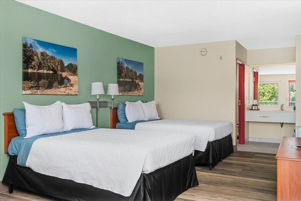 182 Quillen Chapel Road Campton KY 41301