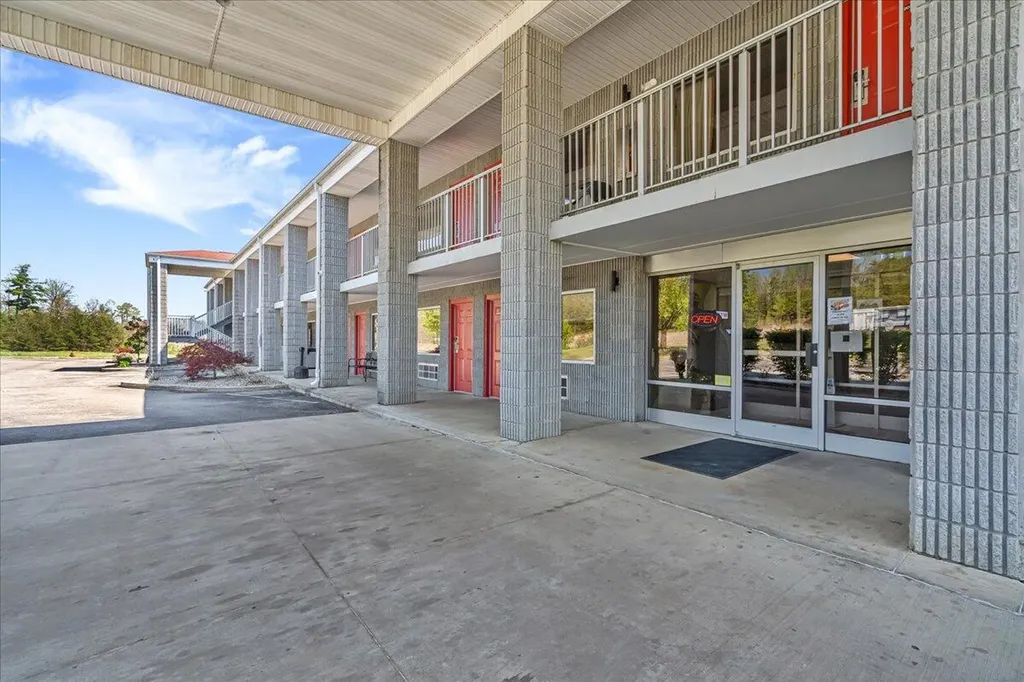 182 Quillen Chapel Road Campton KY 41301