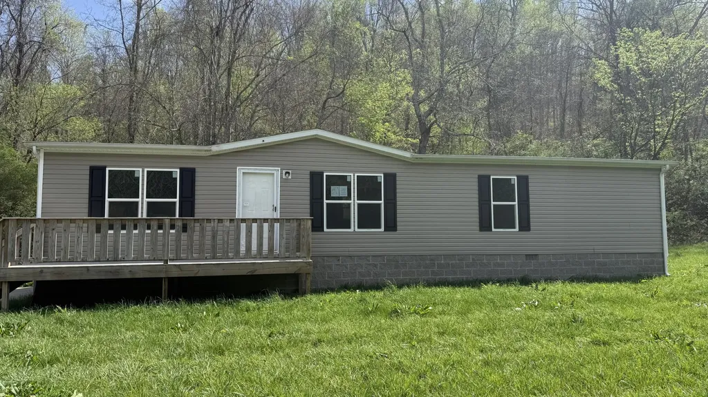 3230 Scaffold Cane Road Berea KY 40403