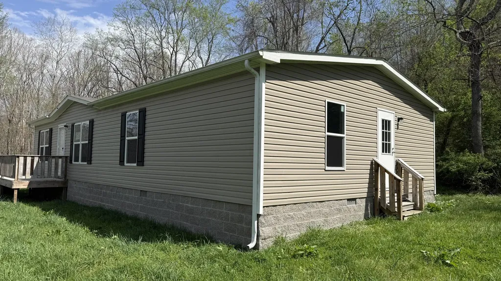 3230 Scaffold Cane Road Berea KY 40403