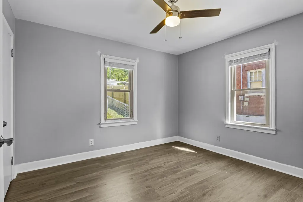 408 N 3rd Street Danville KY 40422