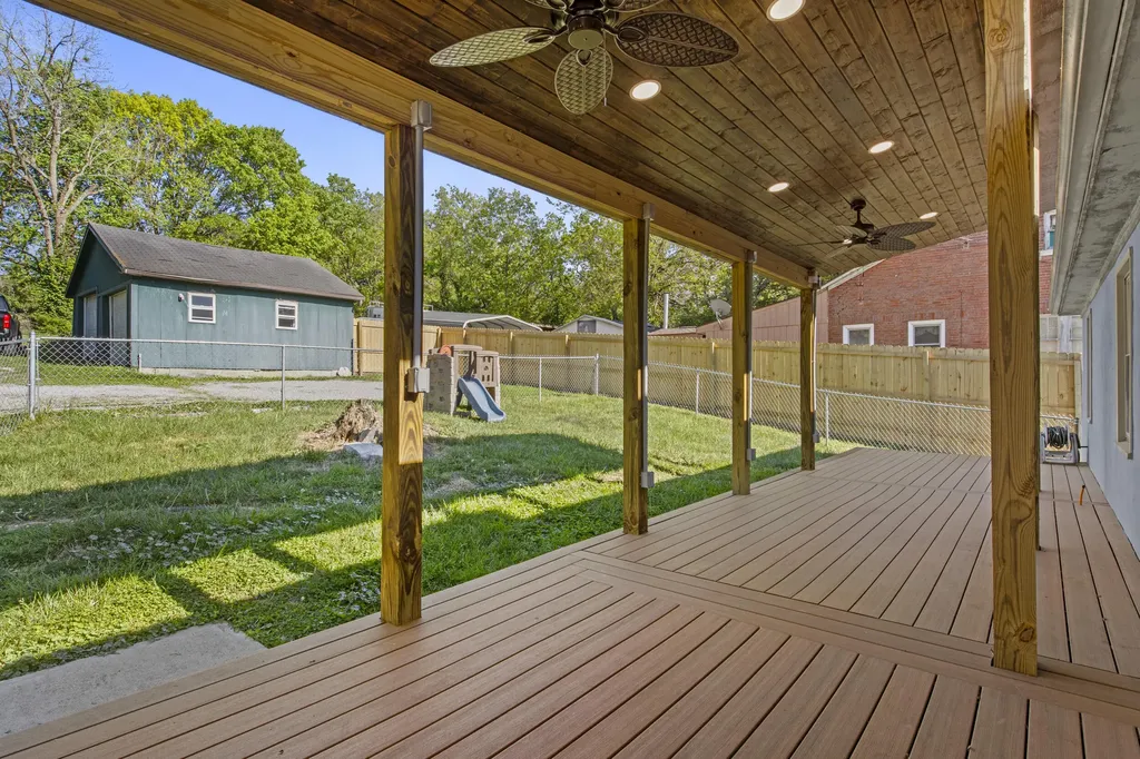 408 N 3rd Street Danville KY 40422
