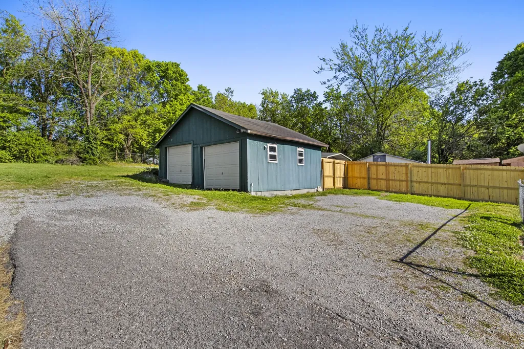 408 N 3rd Street Danville KY 40422