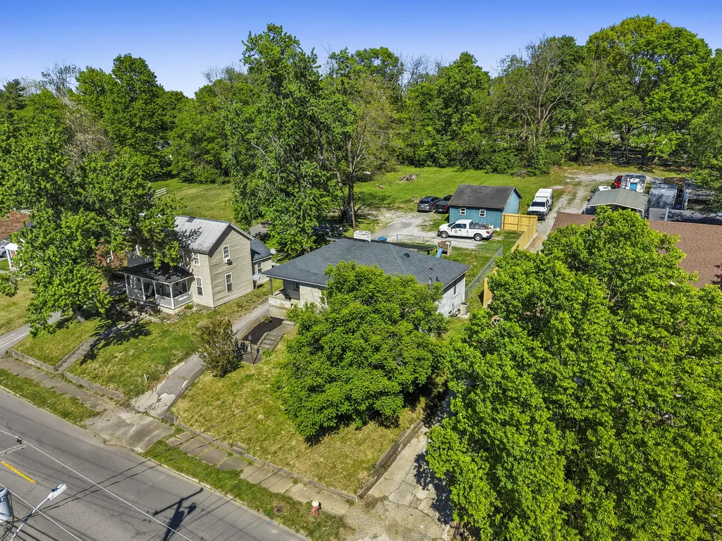 408 N 3rd Street Danville KY 40422