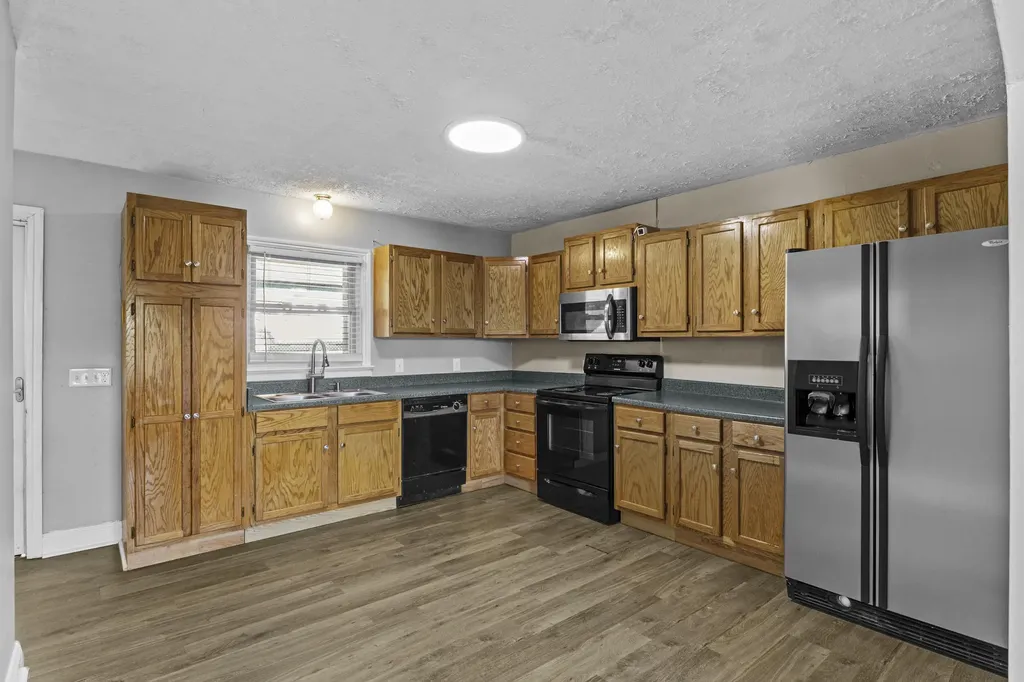 408 N 3rd Street Danville KY 40422