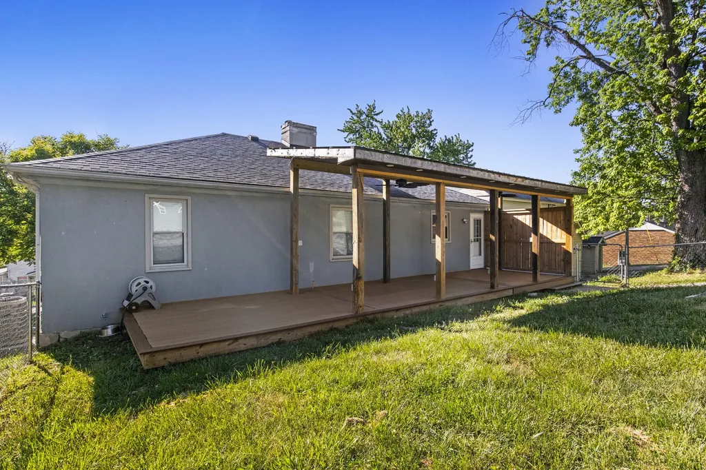 408 N 3rd Street Danville KY 40422