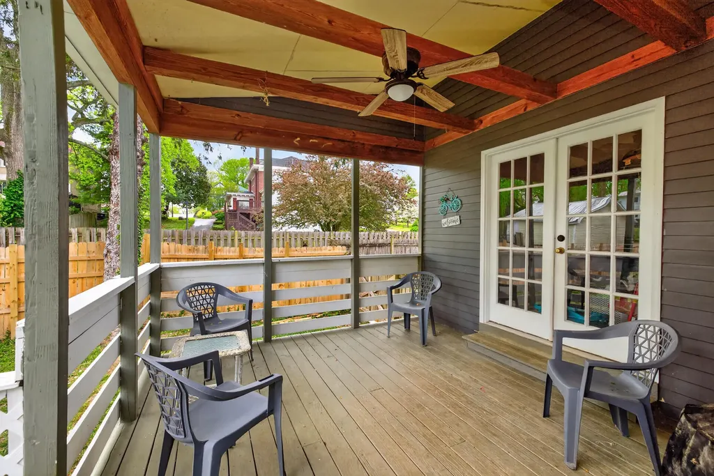 10 Johnson Avenue Mt Sterling KY 40353