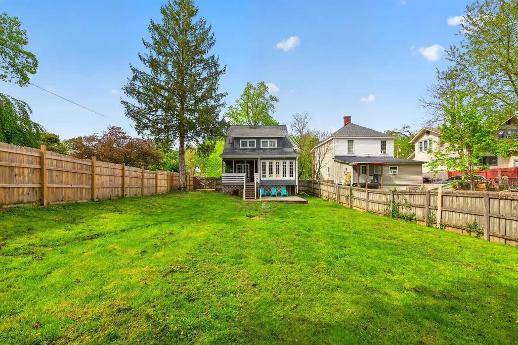 10 Johnson Avenue Mt Sterling KY 40353