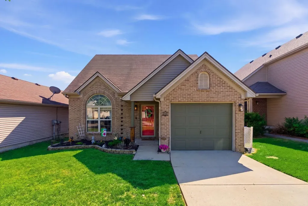 3044 Maddie Lane Lexington KY 40511