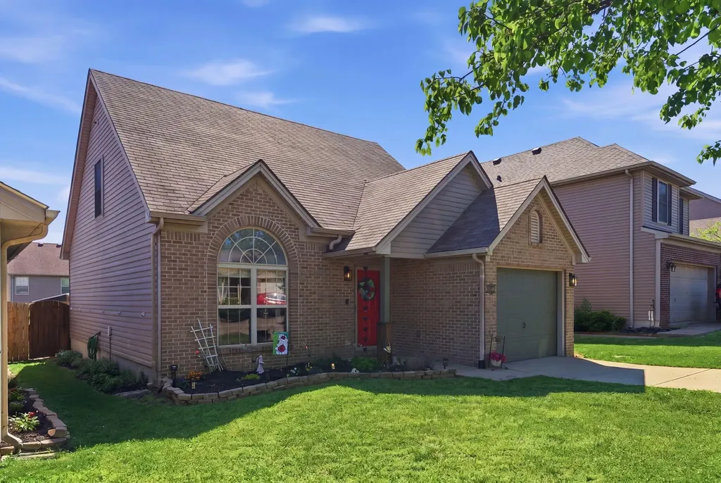 3044 Maddie Lane Lexington KY 40511