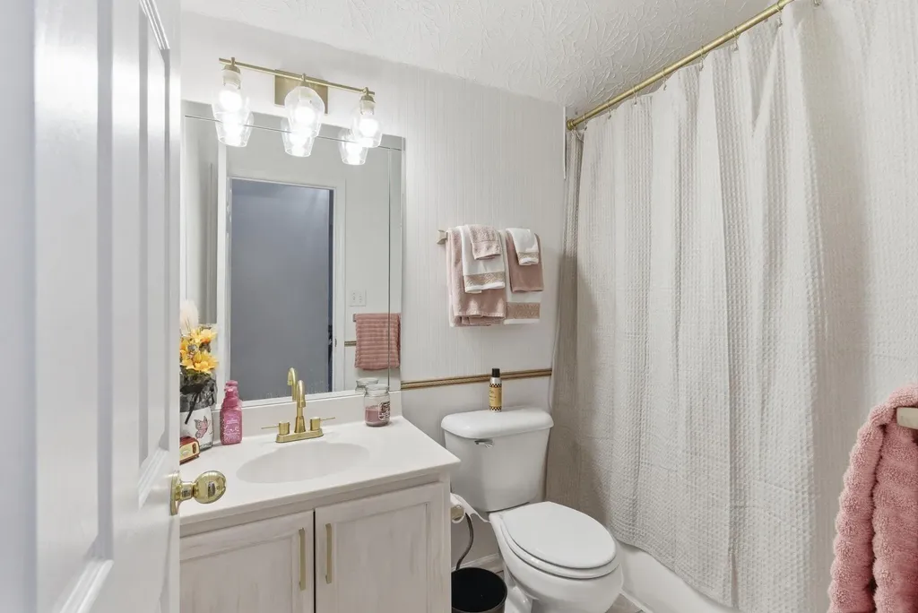 3044 Maddie Lane Lexington KY 40511