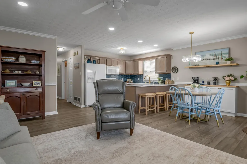 740 Lauren Drive Nicholasville KY 40356