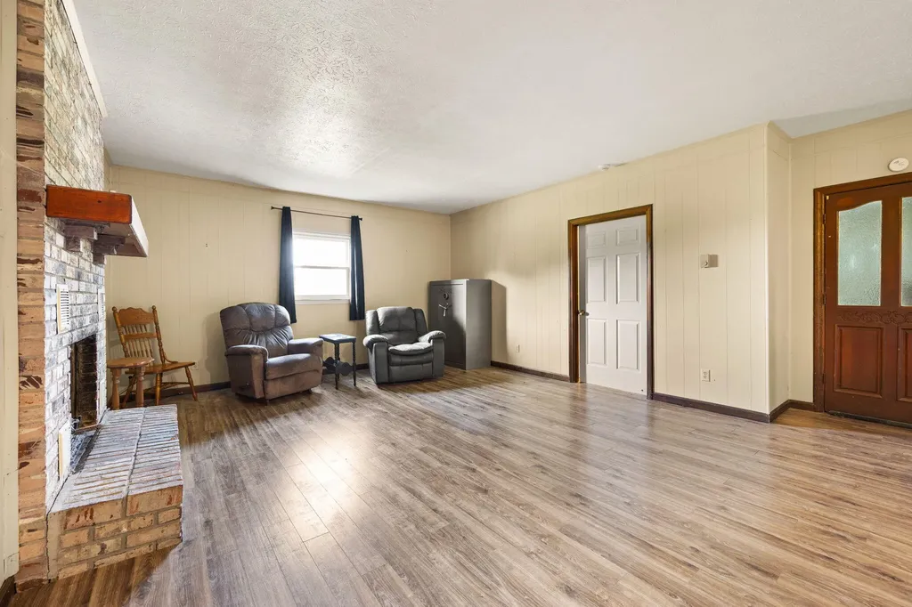 295 Hampton Avenue Somerset KY 42503