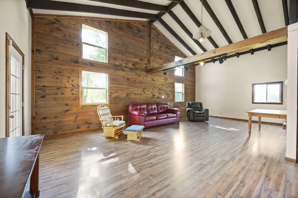 295 Hampton Avenue Somerset KY 42503