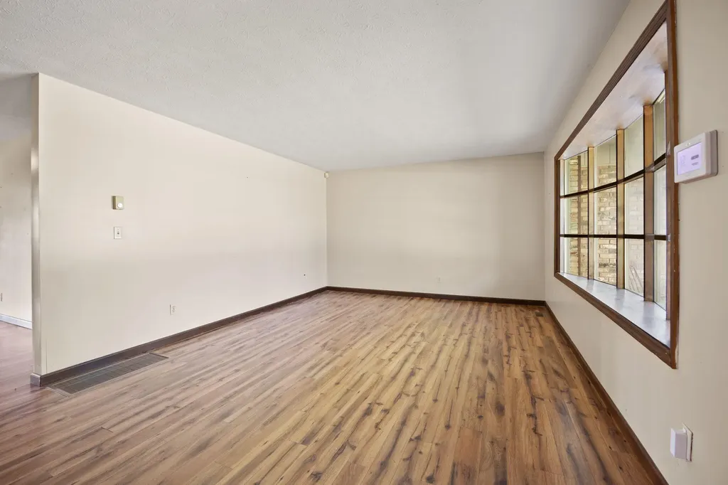 295 Hampton Avenue Somerset KY 42503