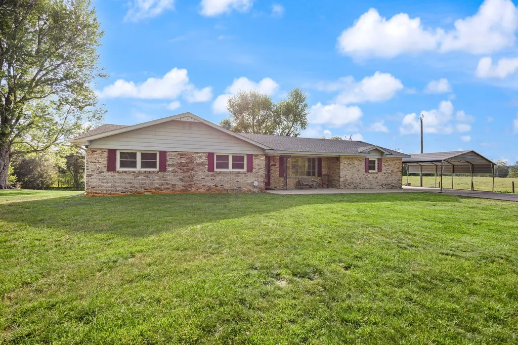 295 Hampton Avenue Somerset KY 42503