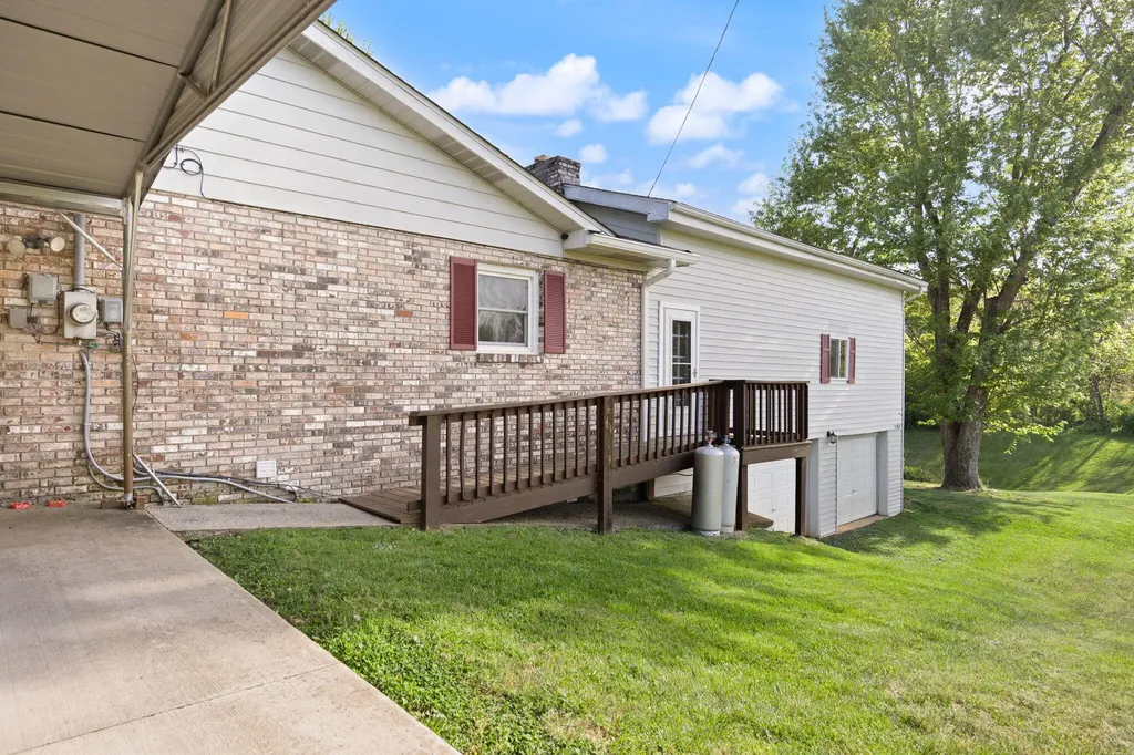 295 Hampton Avenue Somerset KY 42503
